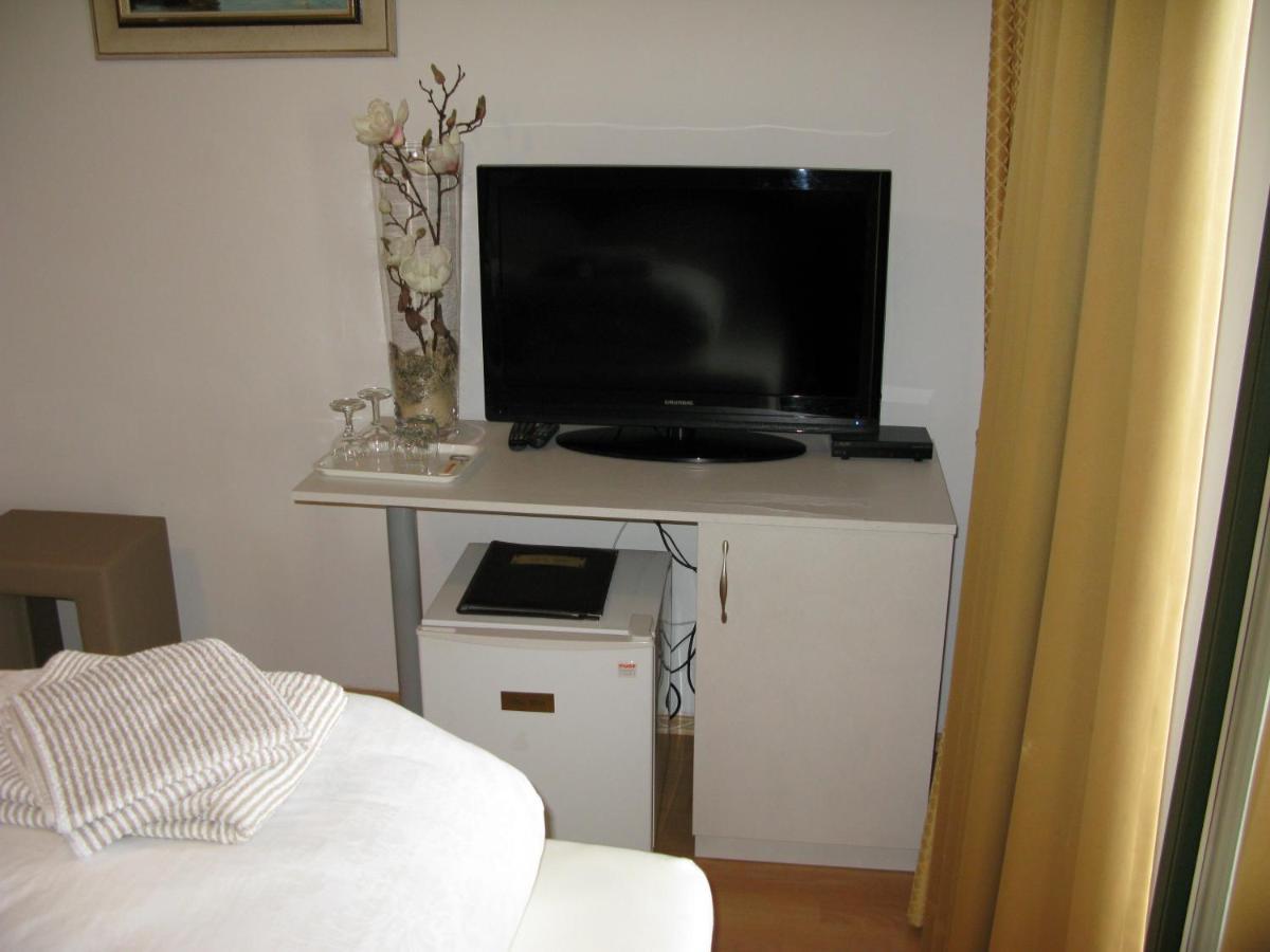 Bed And Breakfast Villa Iris Moscenicka Draga Ngoại thất bức ảnh