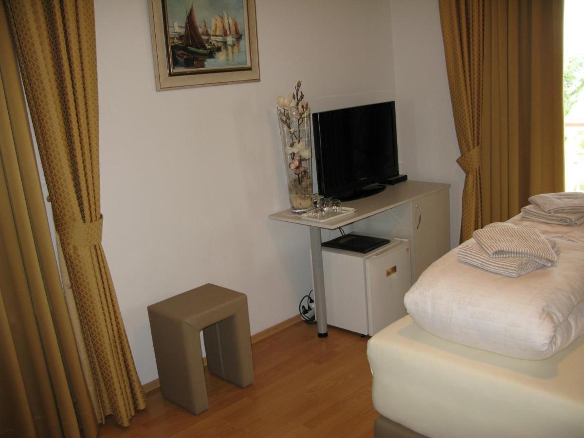 Bed And Breakfast Villa Iris Moscenicka Draga Ngoại thất bức ảnh