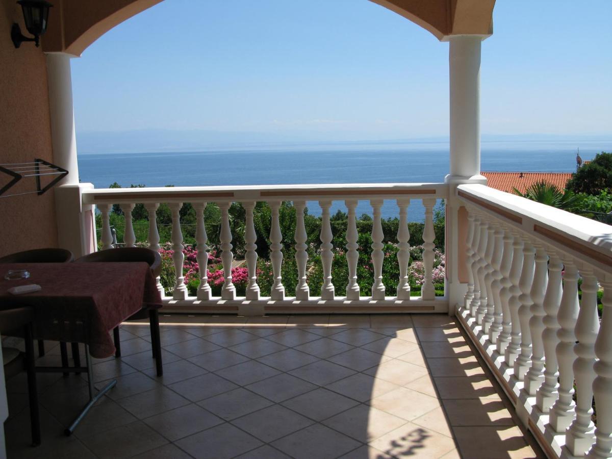 Bed And Breakfast Villa Iris Moscenicka Draga Ngoại thất bức ảnh